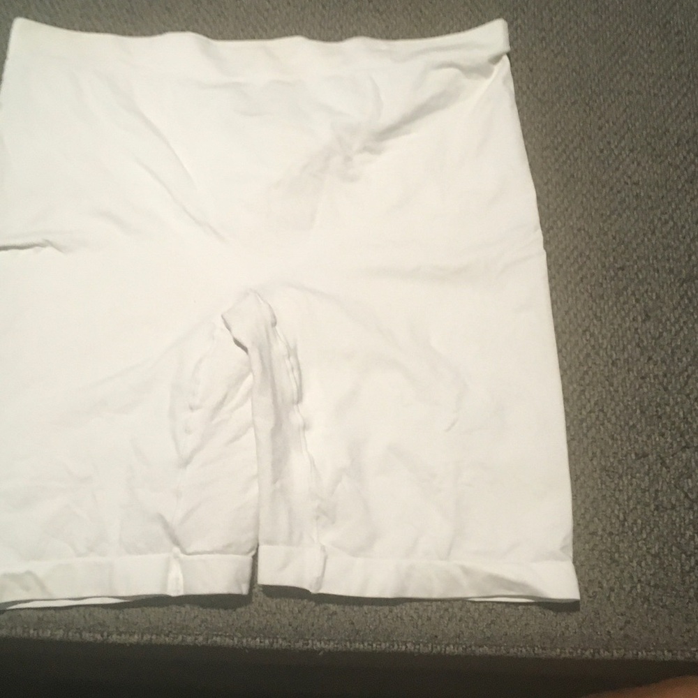 Jockey White High-Rise Stretch Bike Shorts